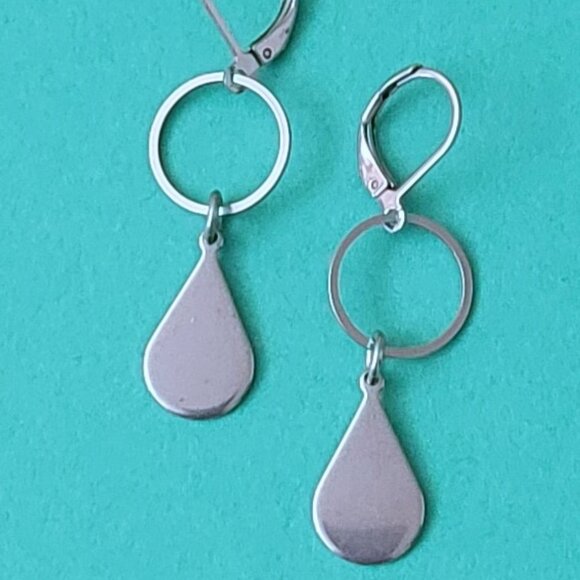 TEARDROP Circle Stainless Steel Lever Back Earrings Minimalist - Picture 11 of 14